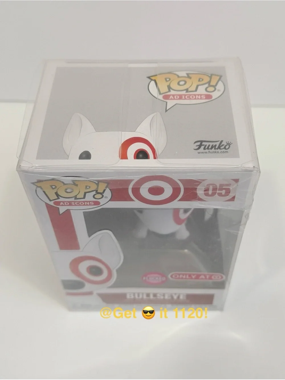 Funko POP! Ad Icons Target - Bullseye Flocked with Red Collar Protector included